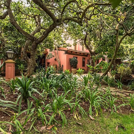 Homeforguest Cosy Rural Flat El Romero With Large Gardens *