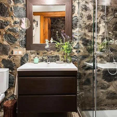 Homeforguest Cosy Rural Flat El Romero With Large Gardens アパート *